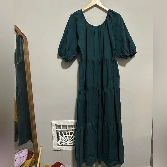 Elegant Green Women's Boho Eyelet Dress - Picture 2 of 5